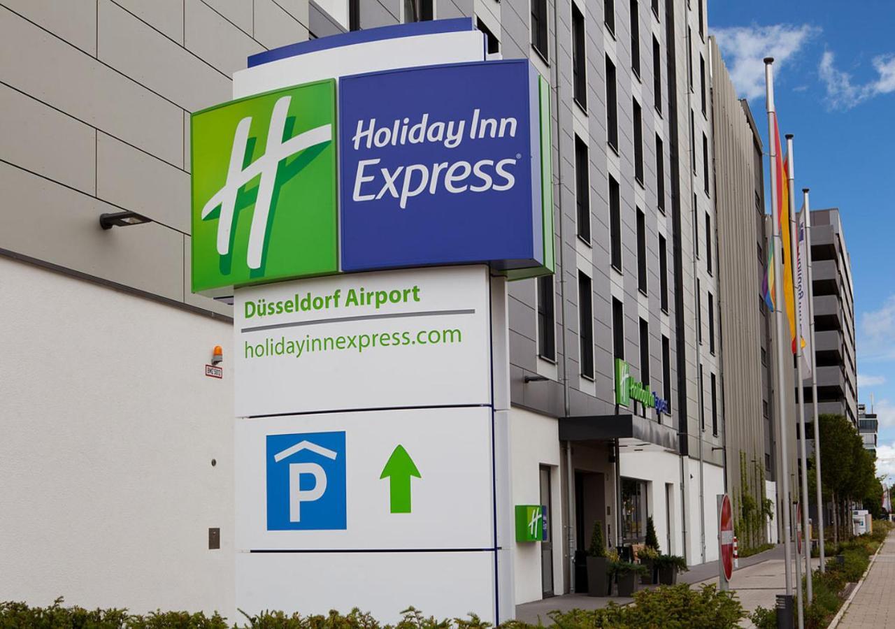 Holiday Inn Express - Dusseldorf Airport Εξωτερικό φωτογραφία
